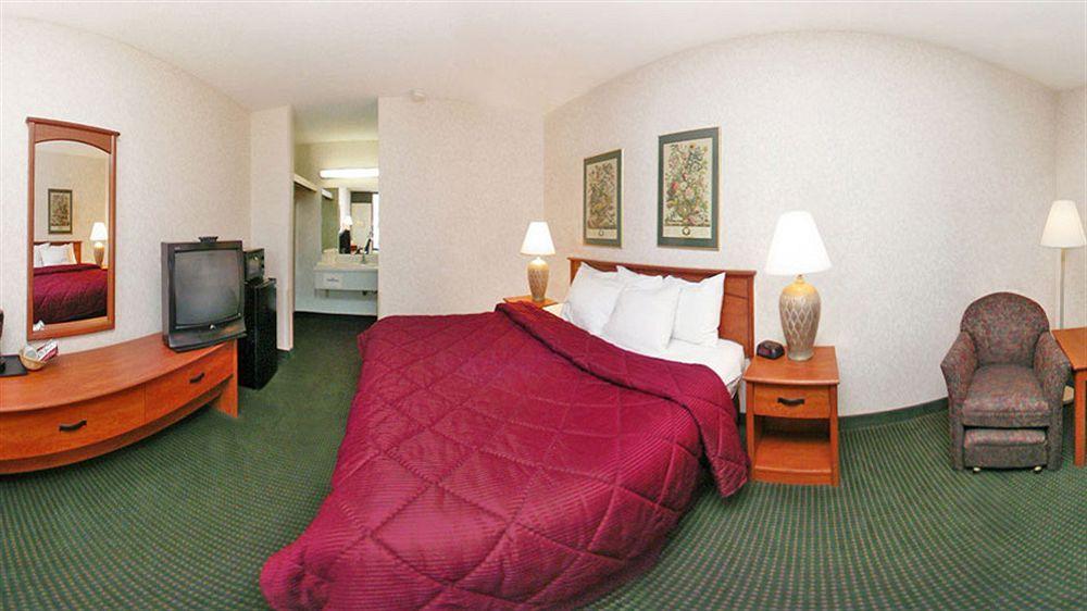 Quality Inn 2*